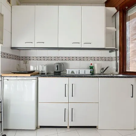 Apartman Vt , Acogedora En Barrio Tranquilo Con Garaje