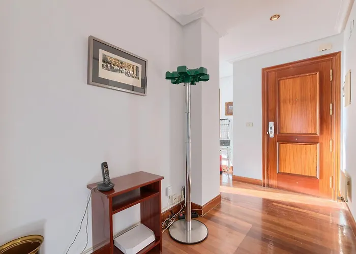 Apartman Vt , Acogedora En Barrio Tranquilo Con Garaje