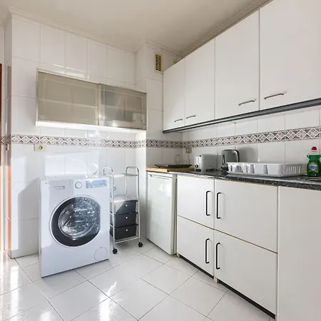 Vt , Acogedora En Barrio Tranquilo Con Garaje Apartament